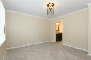 10 Apple Tree Ln, Greensboro, NC 27455 - Photo 15