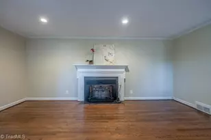 1229 Onslow Dr, Greensboro, NC 27408 - Photo 3