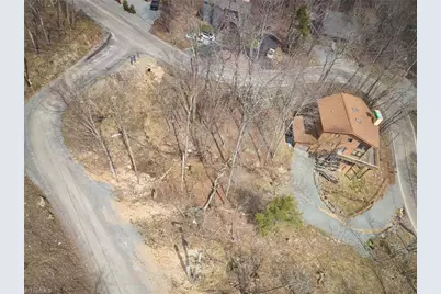 101 Foxgrape Hollow Road, Beech Mountain, NC 28604 - Photo 11