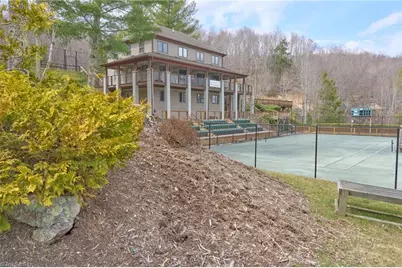 101 Foxgrape Hollow Road, Beech Mountain, NC 28604 - Photo 19
