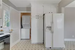 805 Claymore Ct, Reidsville, NC 27320 - Photo 25