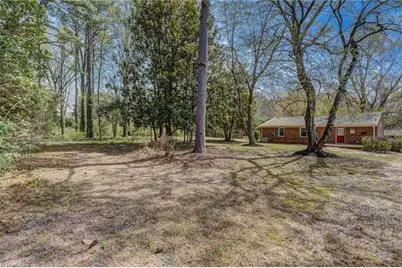 805 Claymore Court, Reidsville, NC 27320 - Photo 41