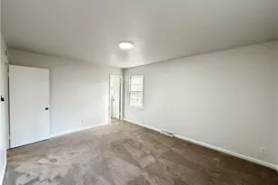 2210 Waynick St, High Point, NC 27265 - Photo 23