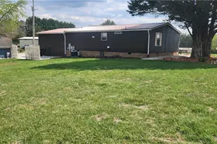 228 Kermit Lewis Rd, Pilot Mountain, NC 27041 - Photo 19