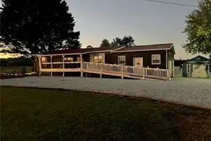 228 Kermit Lewis Rd, Pilot Mountain, NC 27041 - Photo 7