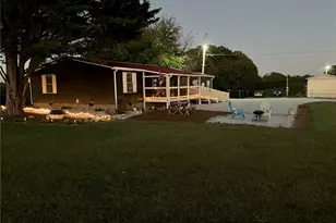 228 Kermit Lewis Rd, Pilot Mountain, NC 27041 - Photo 5