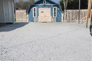 228 Kermit Lewis Rd, Pilot Mountain, NC 27041 - Photo 15