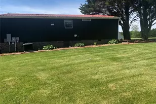 228 Kermit Lewis Rd, Pilot Mountain, NC 27041 - Photo 3