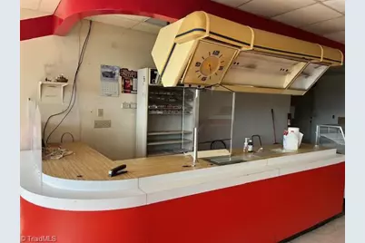 285 Old Greensboro Road, Thomasville, NC 27360 - Photo 11