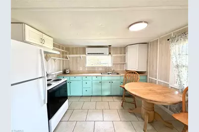 5258 Ferguson Road, Liberty, NC 27298 - Photo 3