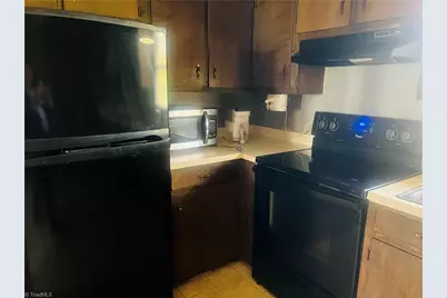 164 Royal Lane, Dobson, NC 27017 - Photo 7