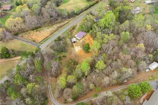 876 Country Ln, Mocksville, NC 27028 - Photo 7