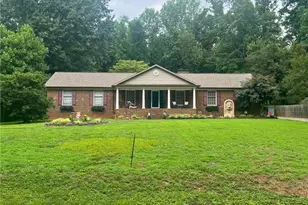 117 Forestview Dr, Elon, NC 27244 - Photo 1