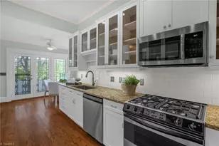 609 Magnolia St, Greensboro, NC 27401 - Photo 5