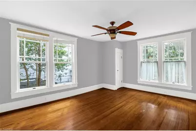 609 Magnolia Street, Greensboro, NC 27401 - Photo 31