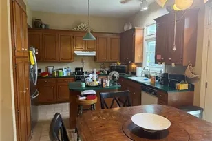 140 White Oak Cir, Reidsville, NC 27320 - Photo 11