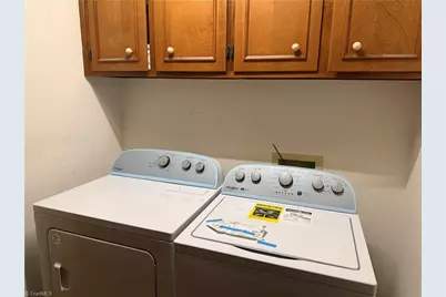 140 White Oak Circle, Reidsville, NC 27320 - Photo 19