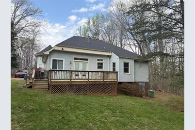 140 White Oak Circle, Reidsville, NC 27320 - Photo 3