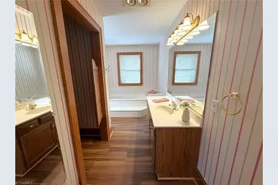 5512 Winona Street, Winston-Salem, NC 27106 - Photo 17