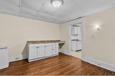 807 Sevier Street, Greensboro, NC 27406 - Photo 11
