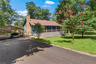 1502 Greenstreet Dr, Traphill, NC 28685 - Photo 1