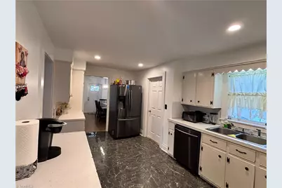 490 Oakland Drive, Elkin, NC 28621 - Photo 11