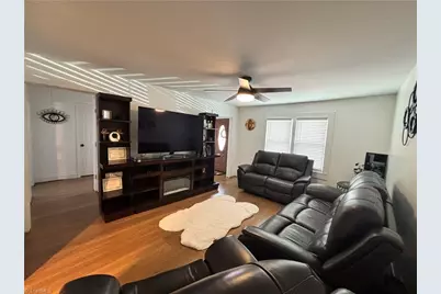 490 Oakland Drive, Elkin, NC 28621 - Photo 5