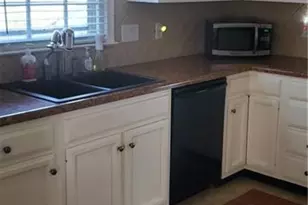 6314 Cardinal Wood Dr, Greensboro, NC 27410 - Photo 5