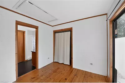 2405 Wheelwright Common, Chapel Hill, NC 27516 - Photo 7