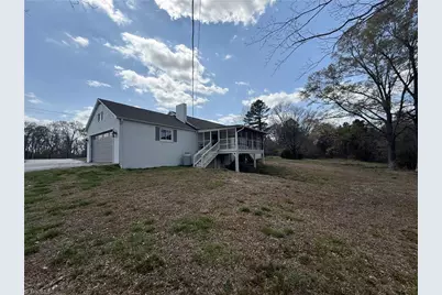 1447 N Old Greensboro Road, High Point, NC 27265 - Photo 23
