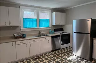 715 Shedd St, Eden, NC 27288 - Photo 15