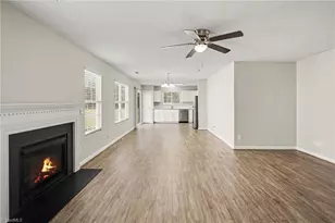 1104 Highstone Dr, Greensboro, NC 27406 - Photo 5