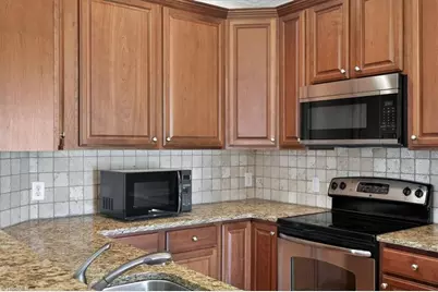 255 Holly Place Court, Winston-Salem, NC 27101 - Photo 13