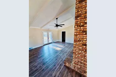 118 Lakeview Circle, Thomasville, NC 27360 - Photo 9