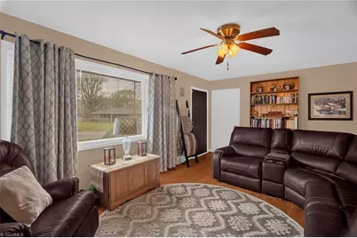 11 Swaim Drive, Thomasville, NC 27360 - Photo 5