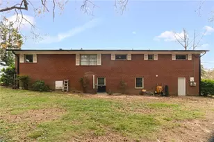 11 Swaim Dr, Thomasville, NC 27360 - Photo 23