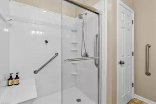 3100 Woodpoint St, Jamestown, NC 27282 - Photo 17