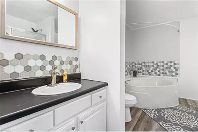 410 W Old Glencoe Road, Burlington, NC 27217 - Photo 13