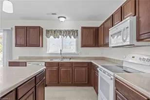 634 Conover Rd, Durham, NC 27703 - Photo 15