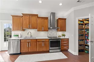 299 Kiawah Island Dr, Winston-Salem, NC 27107 - Photo 13