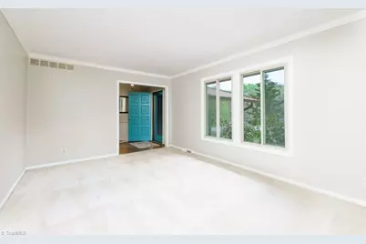 5205 Bennington Drive, Greensboro, NC 27410 - Photo 7