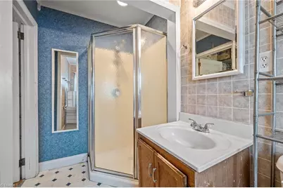 1528 Gorrell Street, Greensboro, NC 27401 - Photo 23