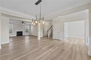 197 Elgin Ct, Burlington, NC 27215 - Photo 7