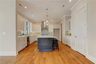 2402 N Elm St, Greensboro, NC 27408 - Photo 7