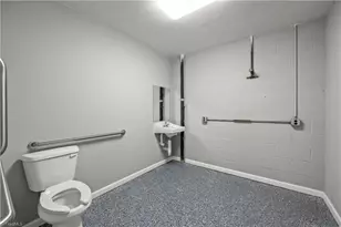 422 & 420 South Rd, High Point, NC 27262 - Photo 37