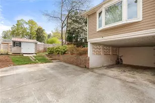 2870 Deerwood Dr, Winston-Salem, NC 27103 - Photo 41