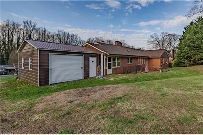 246 Fairview Avenue, Mount Airy, NC 27030 - Photo 39