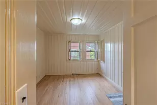 246 Fairview Ave, Mount Airy, NC 27030 - Photo 23