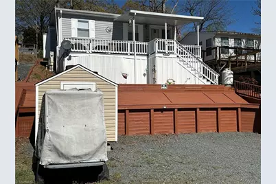 116 Clubhouse Drive Extension, New London, NC 28127 - Photo 1