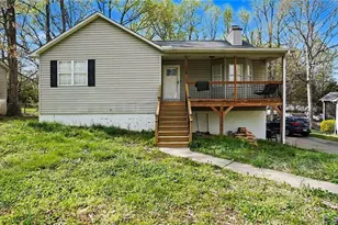 128 Meadow Wood Dr, Thomasville, NC 27360 - Photo 3